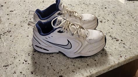 nike air monarchs squeaky